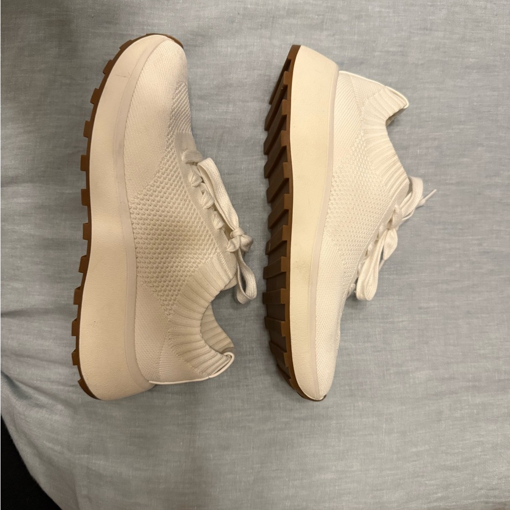 White Knit Sneakers with Brown Soles